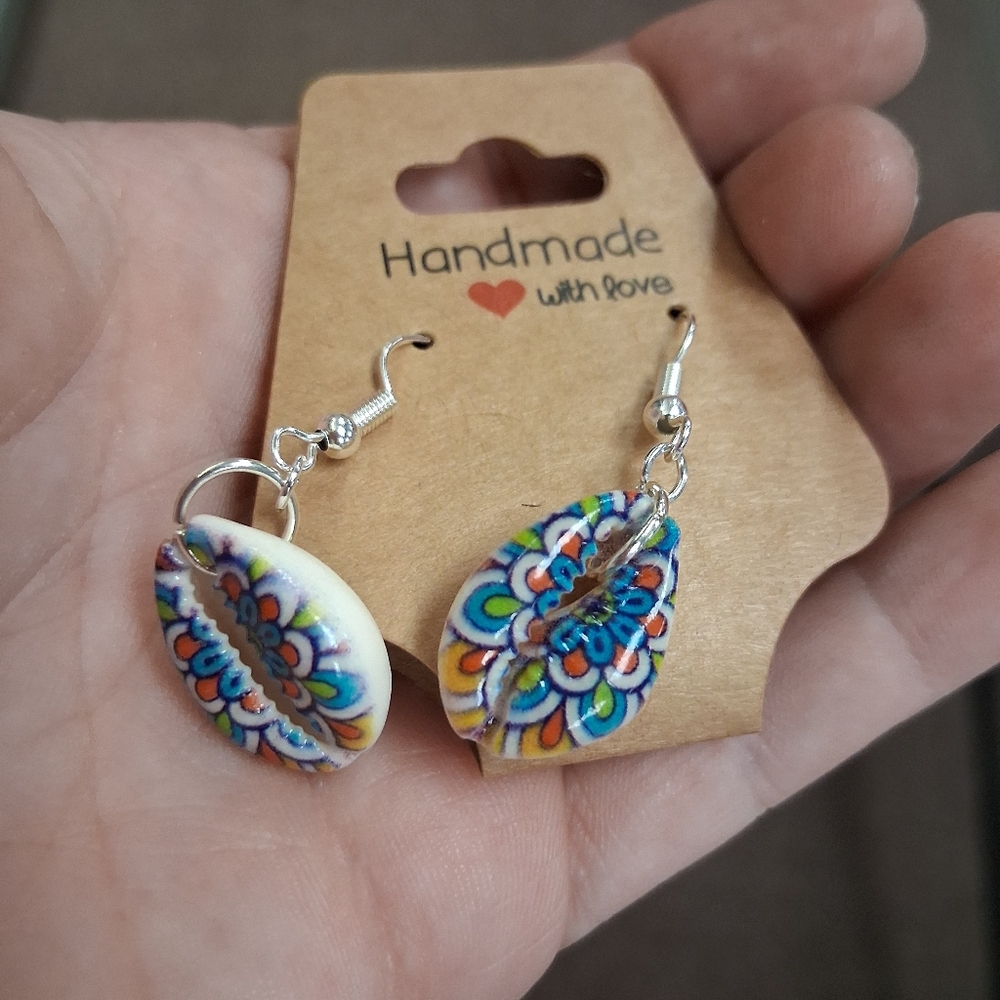 Gorgeous handmade painted shell earrings